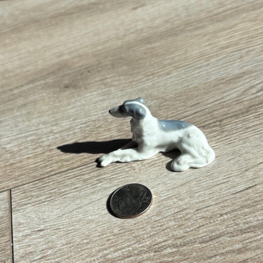 Charming Gray and White Dog Figurine - Picture 3 of 3